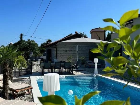 4-bedroom Villa In Poljane, Croatia (328 M²)