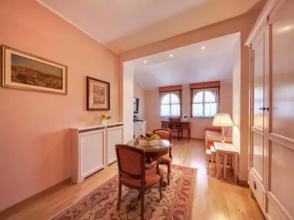 10-bedroom Villa In Stoja, Croatia (1.300 M²)