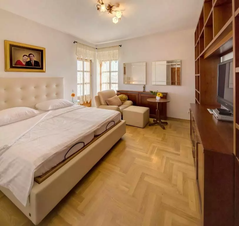 10-bedroom Villa In Stoja, Croatia (1.300 M²)