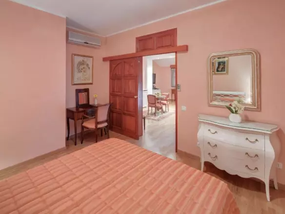 10-bedroom Villa In Stoja, Croatia (1.300 M²)