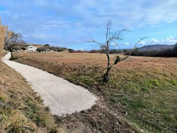 Land In Buje, Croatia (3.104 M²)