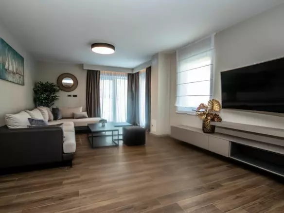 4-bedroom Villa In Nova Vas, Croatia (14.642 M²)