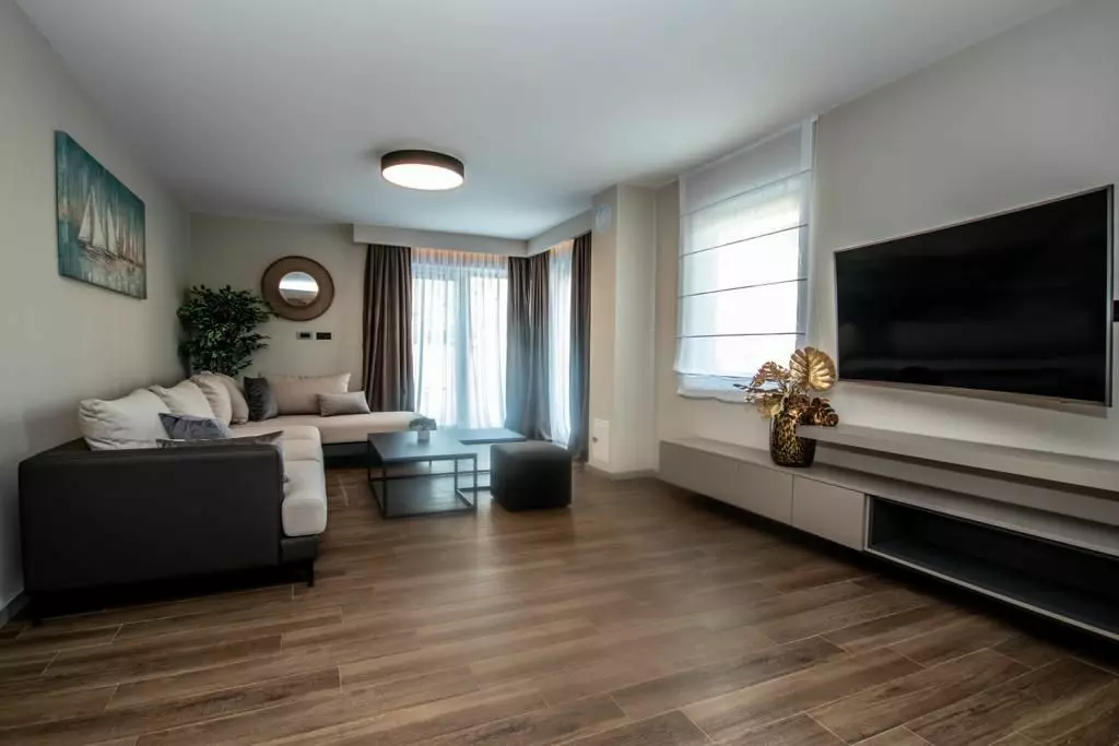 4-bedroom Villa In Nova Vas, Croatia (14.642 M²)