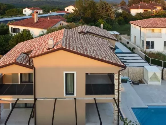 4-bedroom Villa In Nova Vas, Croatia (1.787 M²)