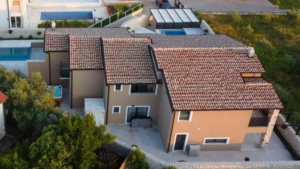 4-bedroom Villa In Nova Vas, Croatia (1.787 M²)