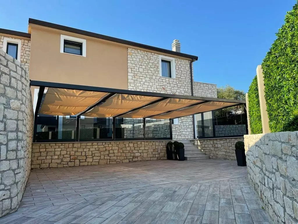 4-bedroom Villa In Nova Vas, Croatia (14.642 M²)