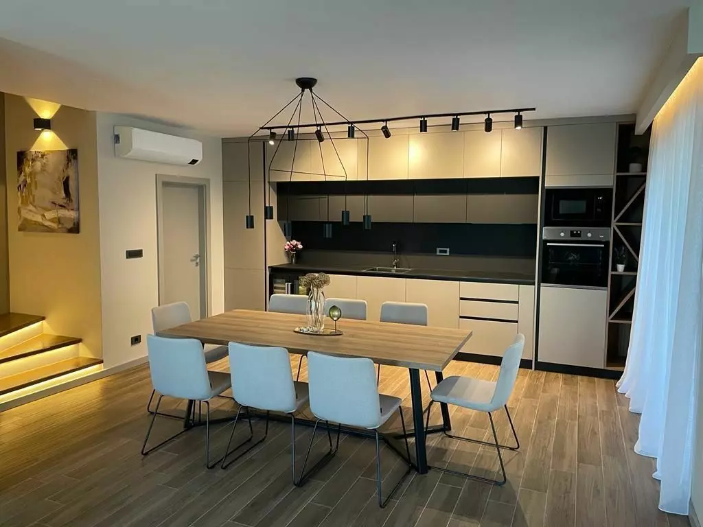 4-bedroom Villa In Nova Vas, Croatia (14.642 M²)