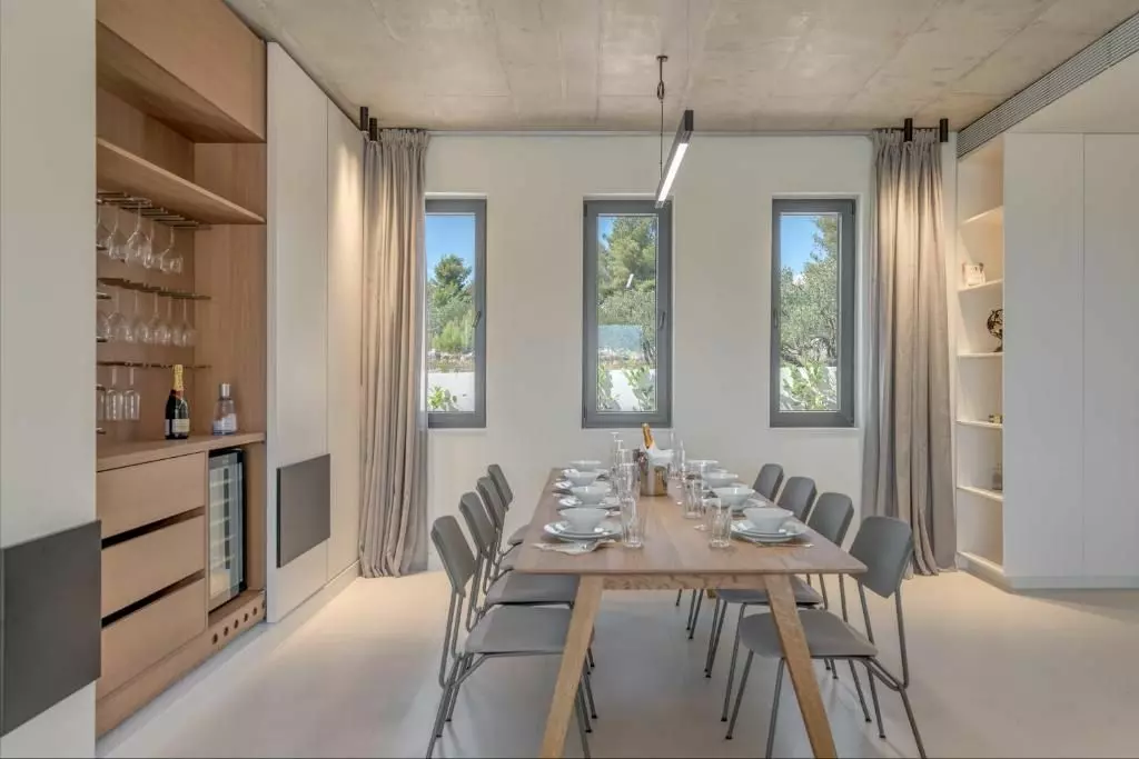 4-bedroom Villa In Primošten, Croatia (300 M²)