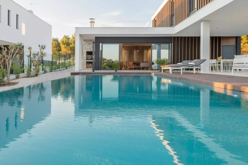 4-bedroom Villa In Primošten, Croatia (300 M²)