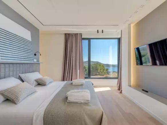 4-bedroom Villa In Primošten, Croatia (300 M²)