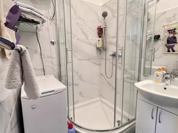 3-bedroom Apartment In Centar, Croatia (77 M²)