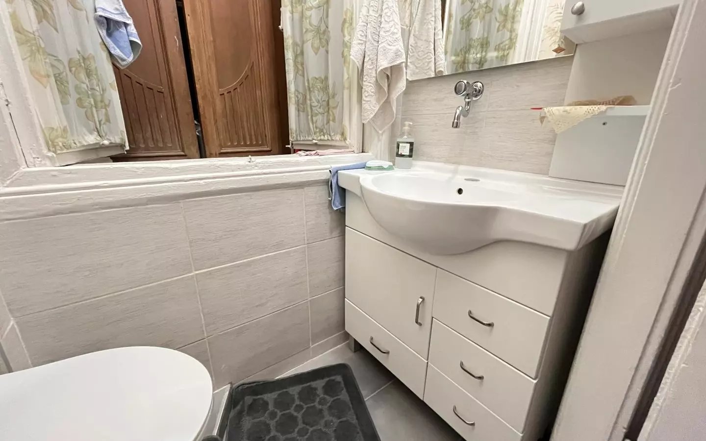 3-bedroom Apartment In Centar, Croatia (77 M²)
