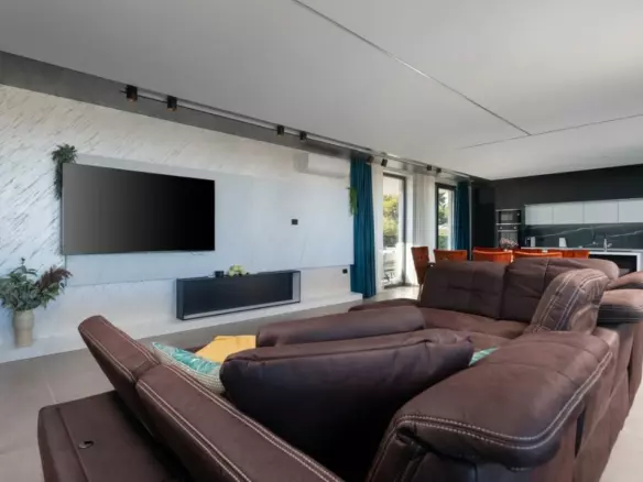 4-bedroom Villa In Medulin, Croatia (420 M²)