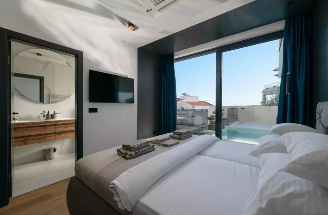 4-bedroom Villa In Medulin, Croatia (420 M²)