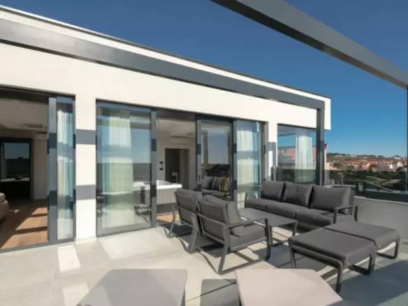 4-bedroom Villa In Medulin, Croatia (420 M²)