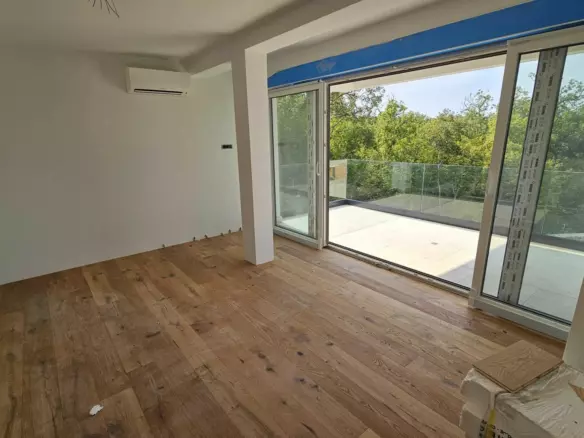 3-bedroom Villa In Kraljevica, Croatia (151 M²)