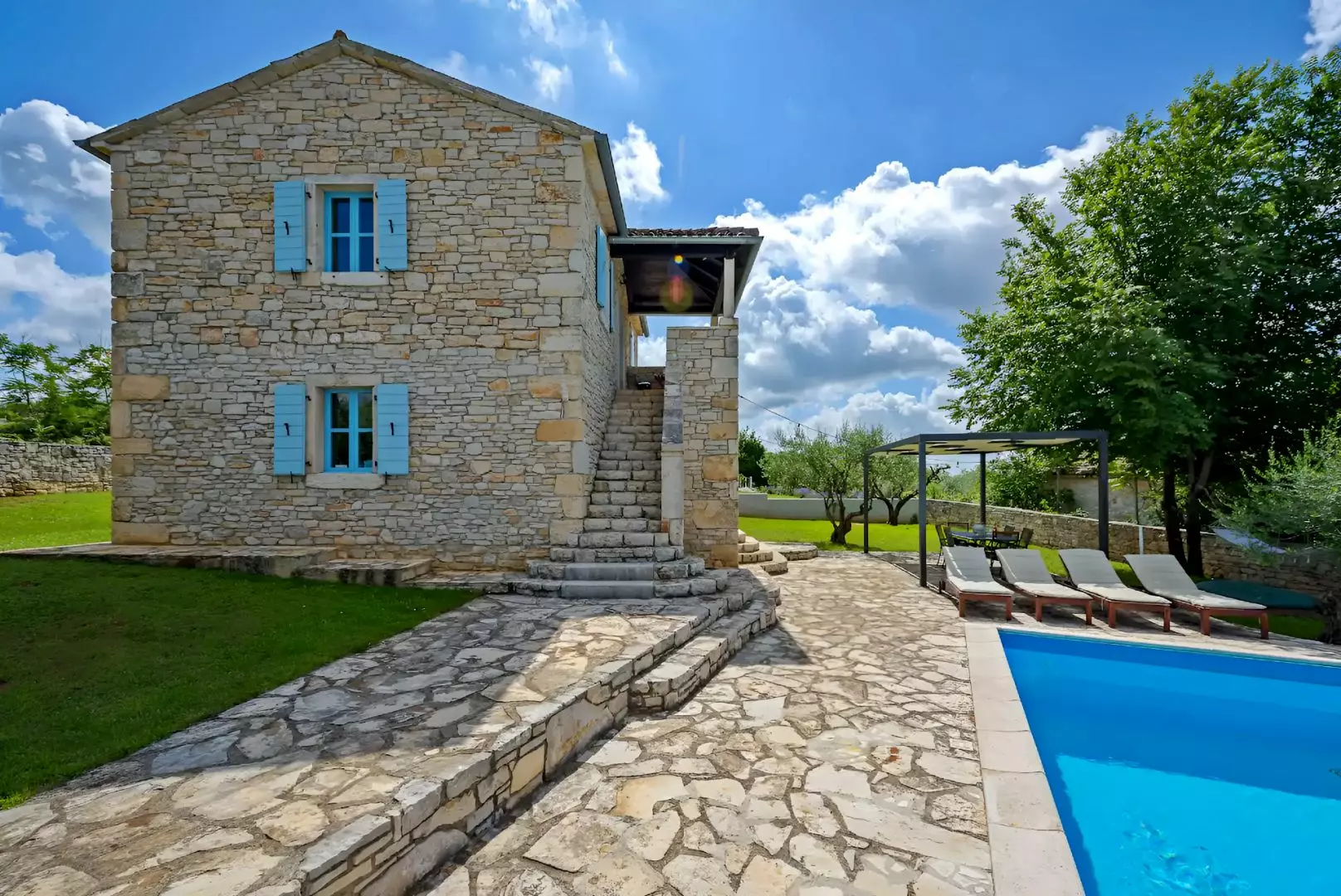 3-bedroom Detached House In Sveti Lovreč, Croatia (120 M²)