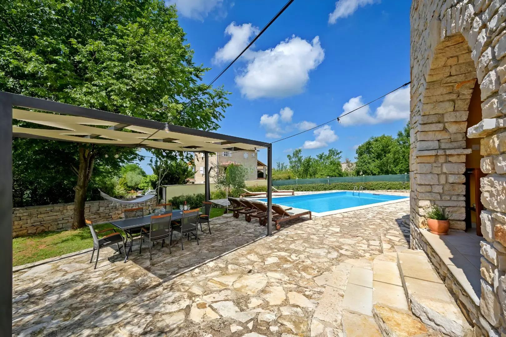 3-bedroom Detached House In Sveti Lovreč, Croatia (120 M²)