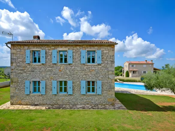 3-bedroom Detached House In Sveti Lovreč, Croatia (120 M²)
