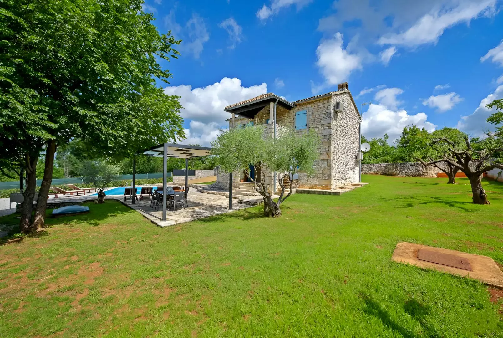 3-bedroom Detached House In Sveti Lovreč, Croatia (120 M²)