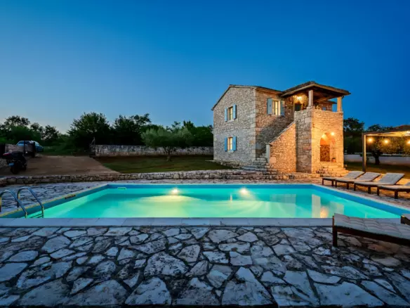 3-bedroom Detached House In Sveti Lovreč, Croatia (120 M²)