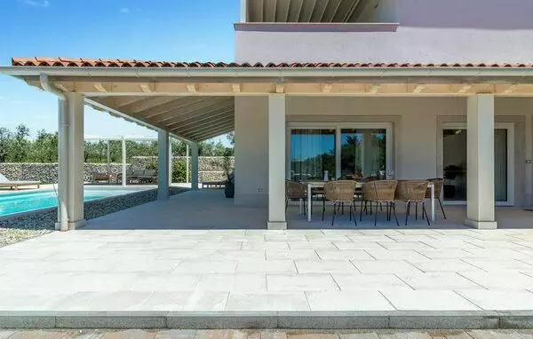 4-bedroom Villa In Barban, Croatia (32.265 M²)