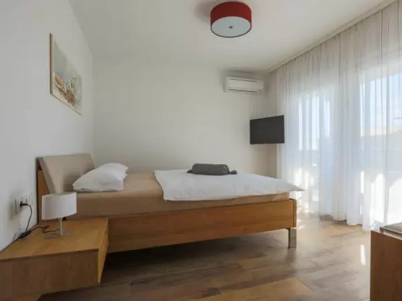 5-bedroom Villa In Medulin, Croatia (300 M²)