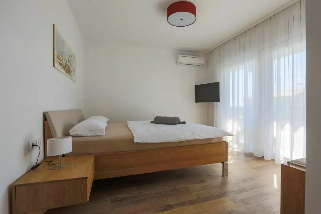 5-bedroom Villa In Medulin, Croatia (300 M²)