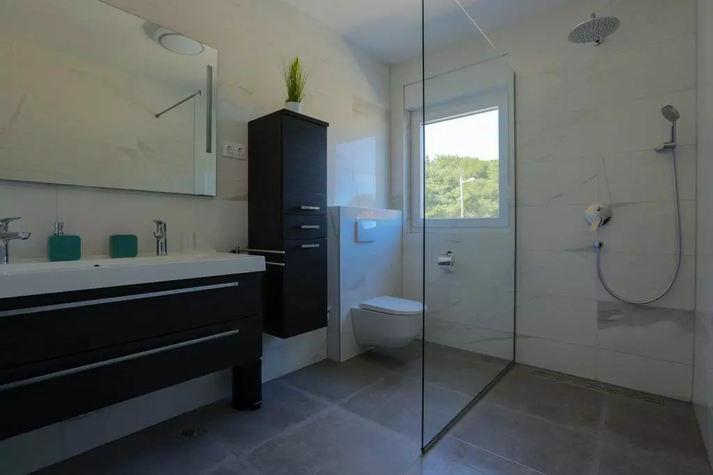 5-bedroom Villa In Medulin, Croatia (300 M²)