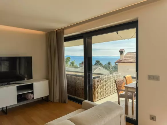 3-bedroom Apartment In Opatija – Centar, Croatia (158 M²)