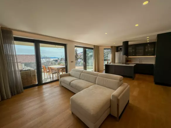 3-bedroom Apartment In Opatija – Centar, Croatia (158 M²)