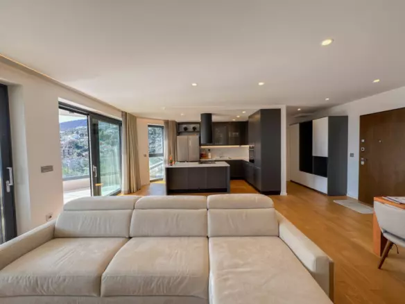 3-bedroom Apartment In Opatija – Centar, Croatia (158 M²)