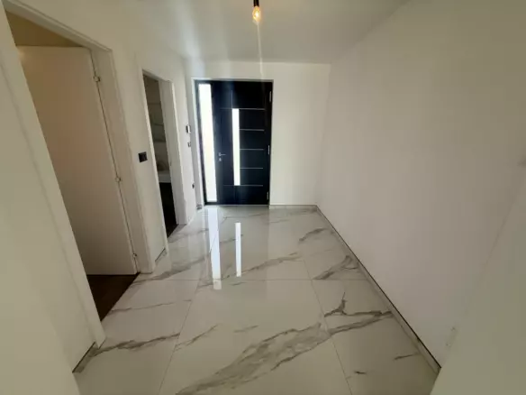 3-bedroom Villa In Pobri, Croatia (172 M²)