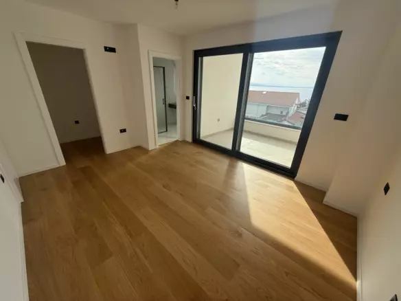 3-bedroom Villa In Pobri, Croatia (172 M²)