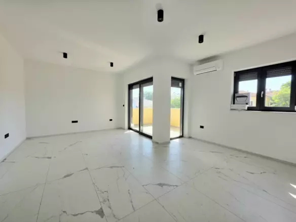 2-bedroom Apartment In Štinjan, Croatia (7.139 M²)