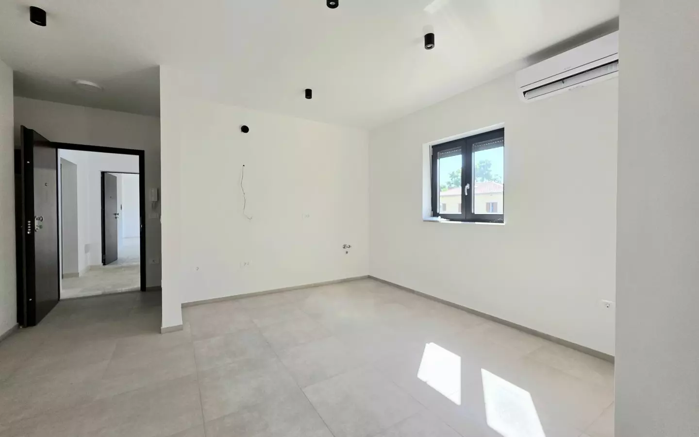2-bedroom Apartment In Štinjan, Croatia (7.139 M²)