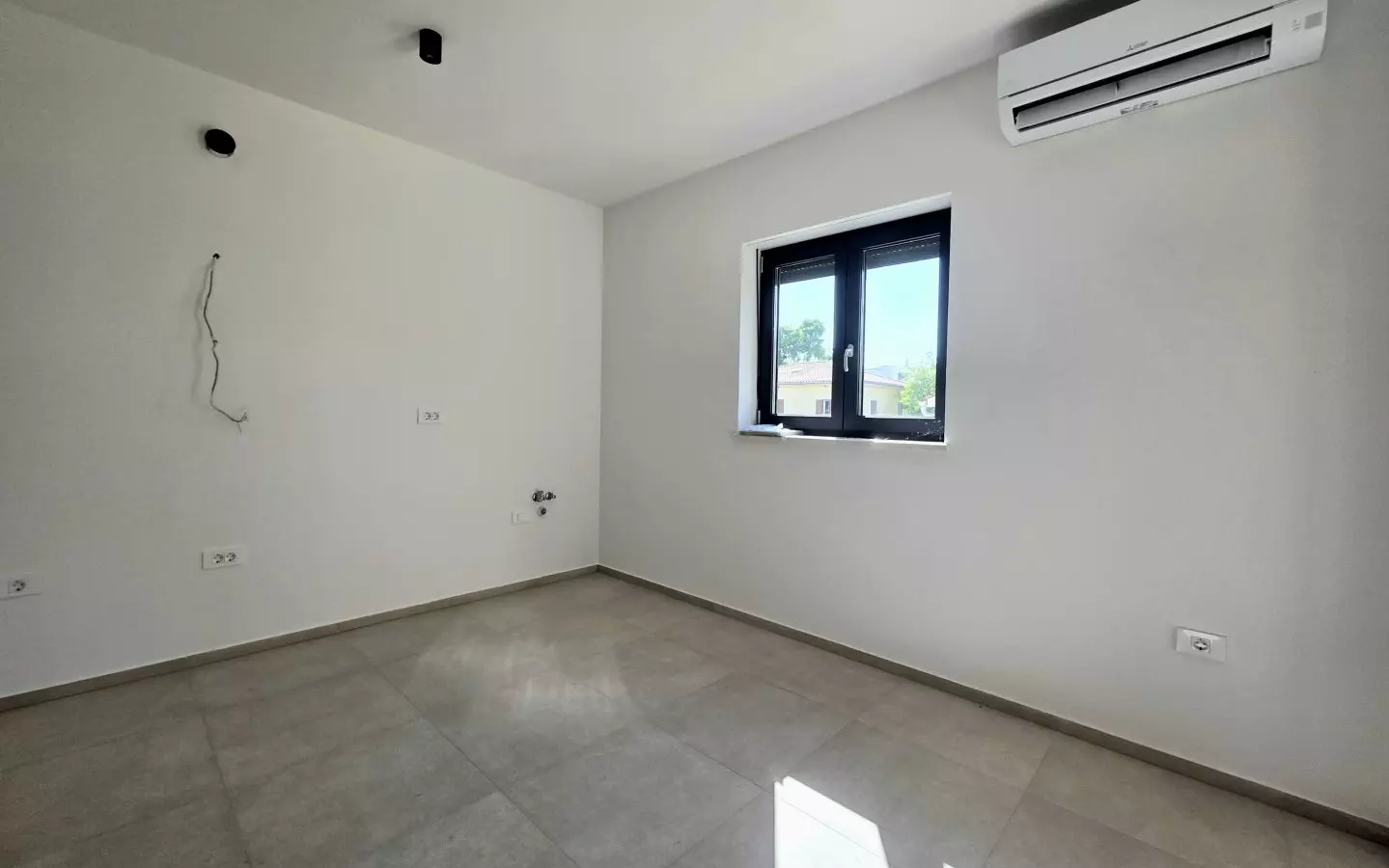 2-bedroom Apartment In Štinjan, Croatia (7.139 M²)