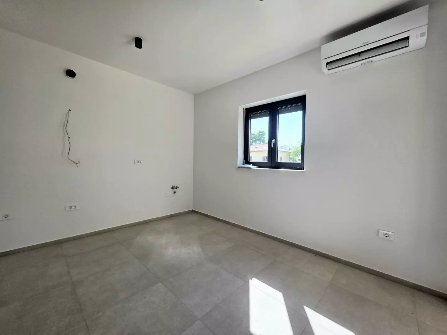 2-bedroom Apartment In Štinjan, Croatia (7.139 M²)