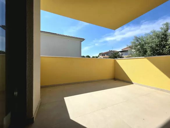 2-bedroom Apartment In Štinjan, Croatia (7.139 M²)