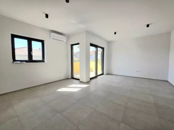 2-bedroom Apartment In Štinjan, Croatia (7.139 M²)