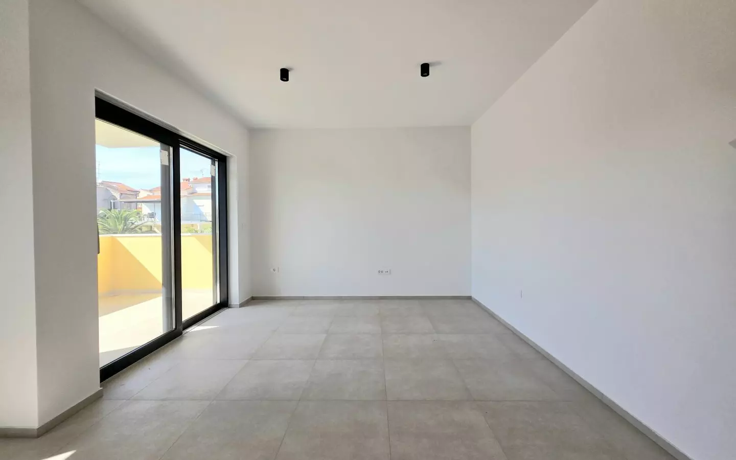 2-bedroom Apartment In Štinjan, Croatia (7.139 M²)