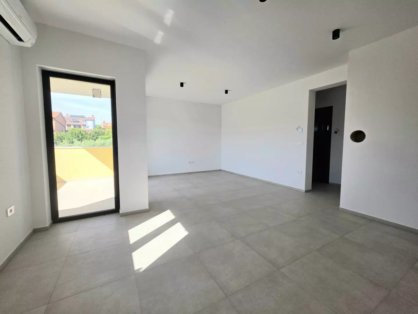 2-bedroom Apartment In Štinjan, Croatia (7.139 M²)