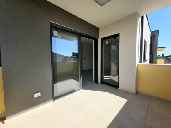 2-bedroom Apartment In Štinjan, Croatia (7.139 M²)