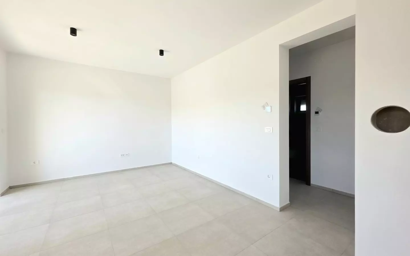 2-bedroom Apartment In Štinjan, Croatia (7.139 M²)