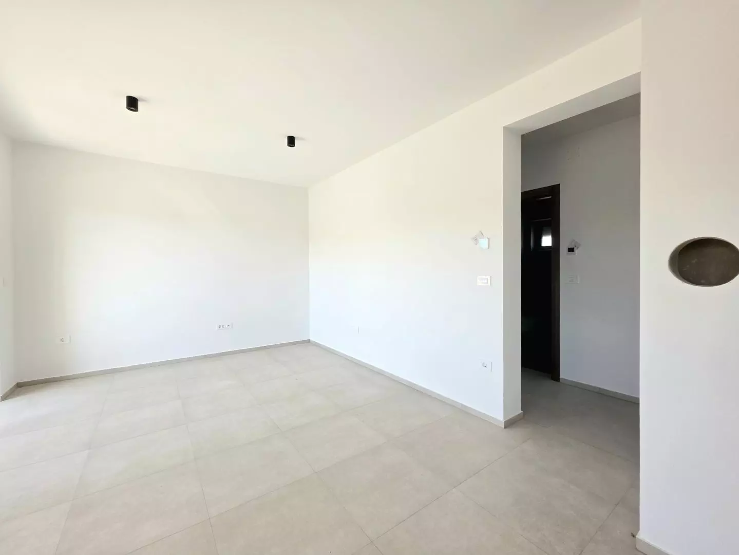 2-bedroom Apartment In Štinjan, Croatia (7.139 M²)