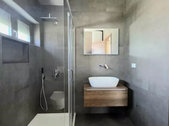 2-bedroom Apartment In Štinjan, Croatia (7.139 M²)