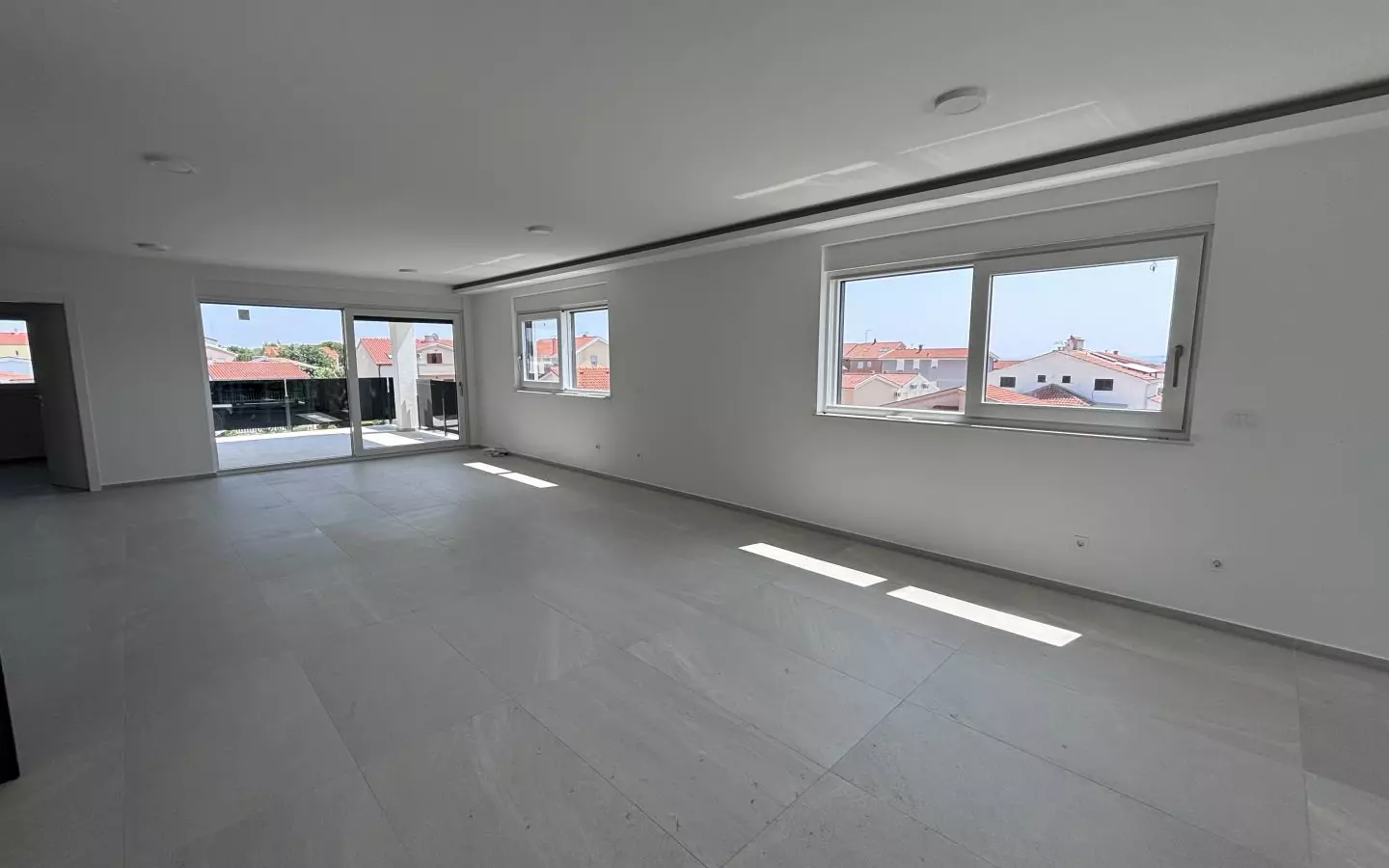3-bedroom Apartment In Privlaka, Croatia (165,88 M²)