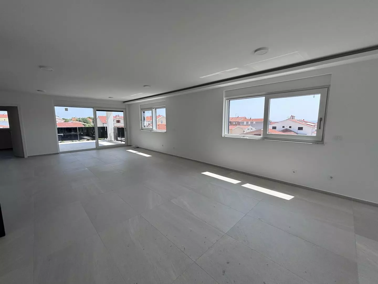 3-bedroom Apartment In Privlaka, Croatia (165,88 M²)