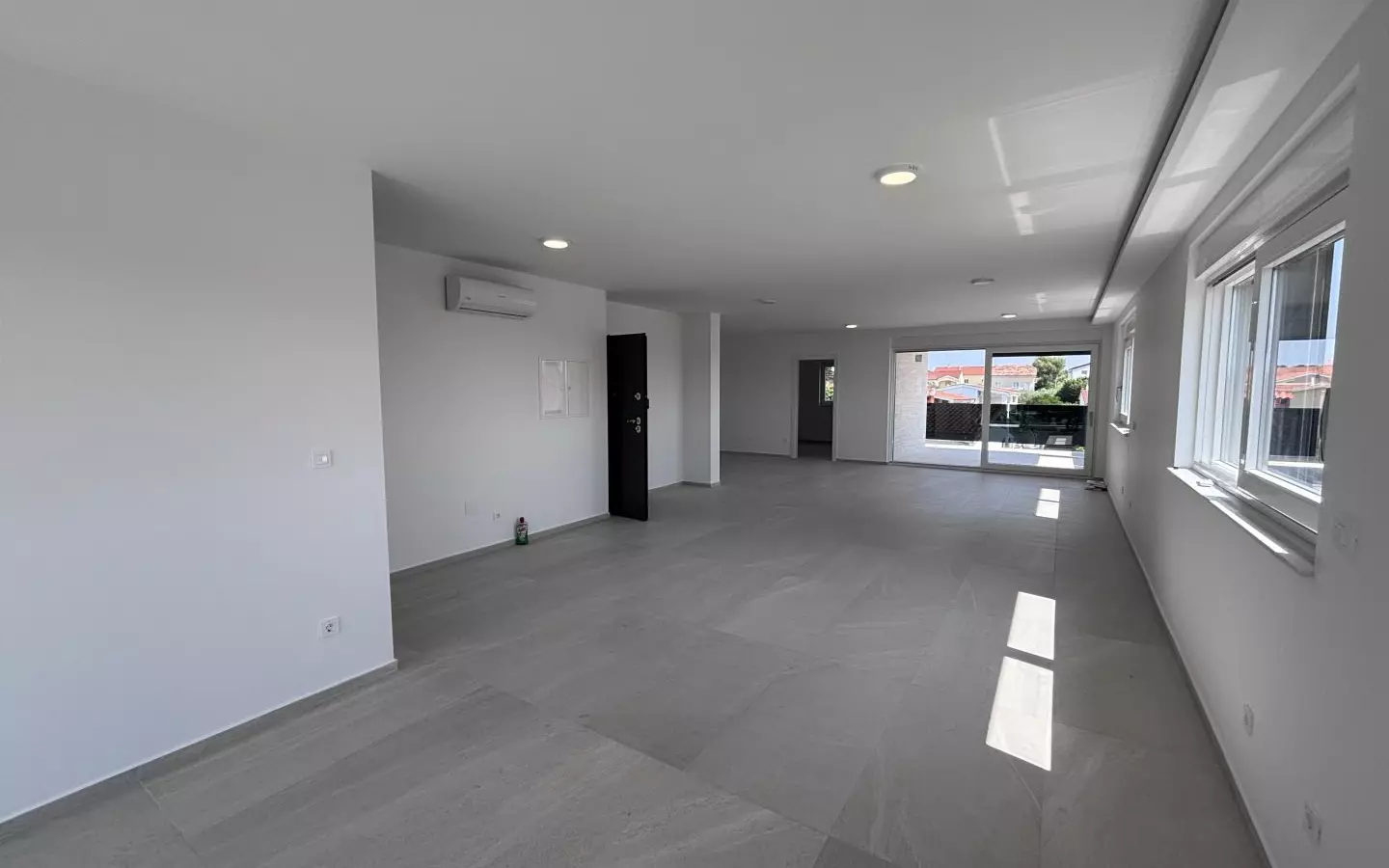 3-bedroom Apartment In Privlaka, Croatia (165,88 M²)