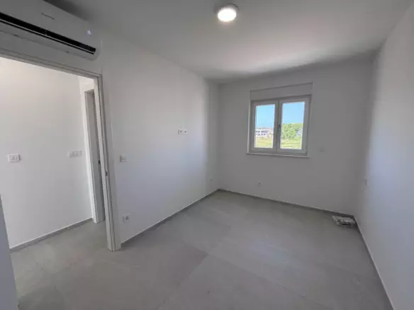 3-bedroom Apartment In Privlaka, Croatia (165,88 M²)